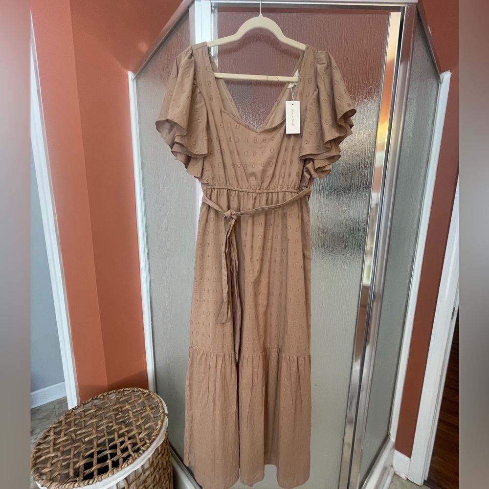 NWT Sim & Sam Tan Textured Maxi Dress